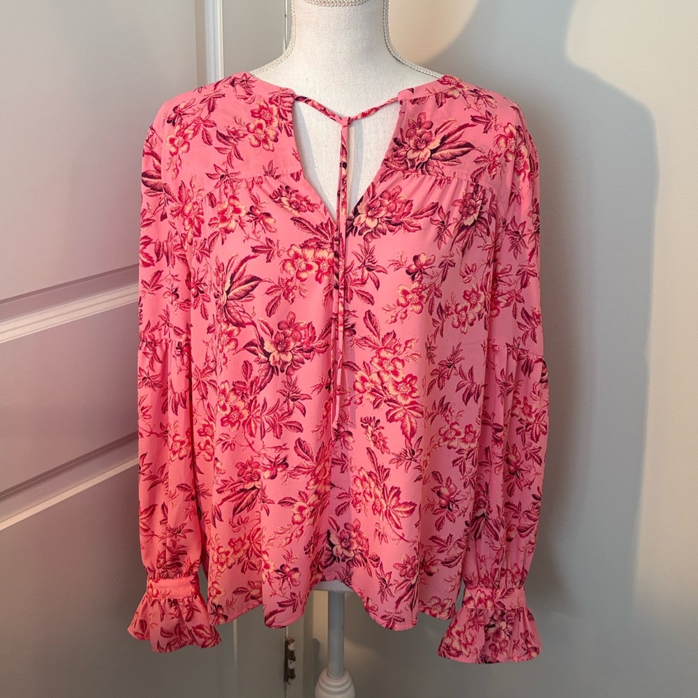 LOFT Large Floral Pink Bow Top